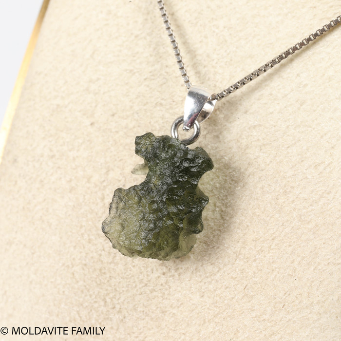 RAW MOLDAVITE PENDANT - B Grade - Final Sale 1.78g (RPB031)