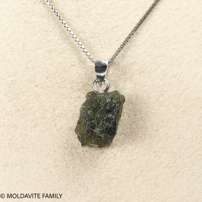RAW MOLDAVITE PENDANT - B Grade - Final Sale 1.24g (RPB032)