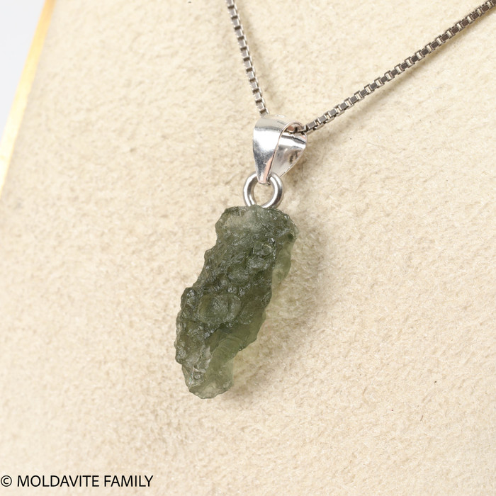 RAW MOLDAVITE PENDANT - B Grade - Final Sale 1.18g (RPB038)