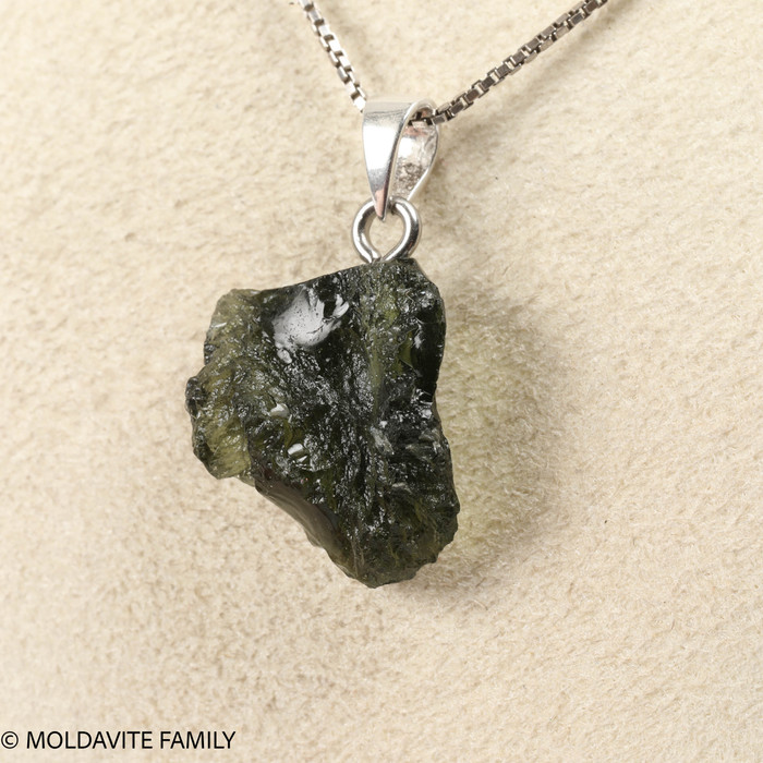RAW MOLDAVITE PENDANT - B Grade - Final Sale 2.19g (RPB046)