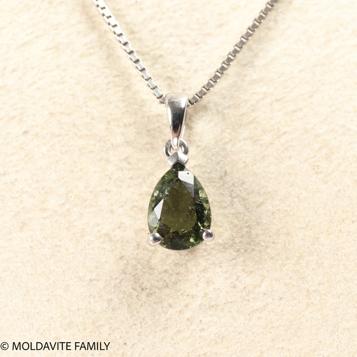 FINAL SALE - STERLING SILVER PENDANT WITH MOLDAVITE (FSS001)