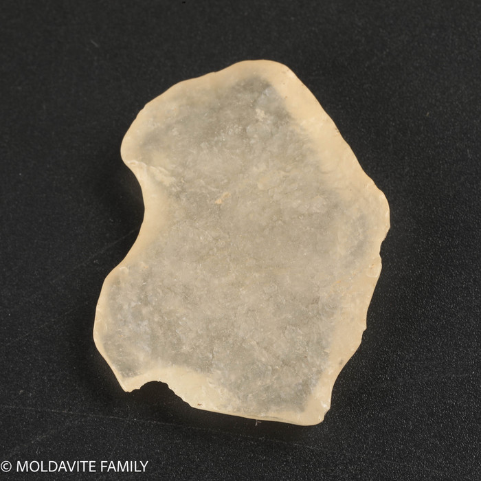 LIBYAN DESERT GLASS - 7.84 GRAMS (LDG22266)