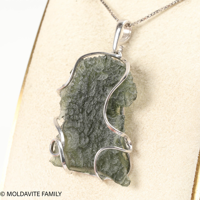 RAW MOLDAVITE PENDANT - STERLING SILVER - 9.7g (MSP0201I051)