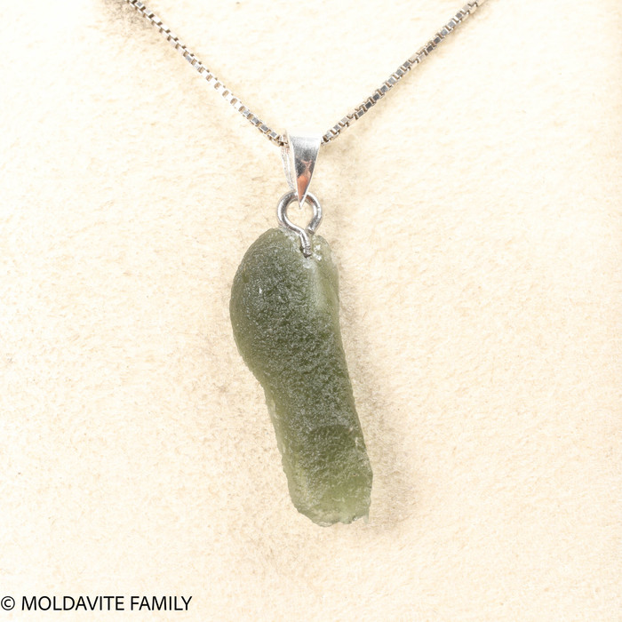 RAW MOLDAVITE PENDANT - B Grade - Final Sale 1.81g (RPB092)