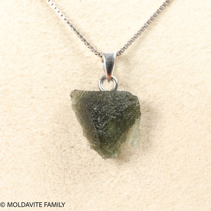 RAW MOLDAVITE PENDANT - B Grade - Final Sale 1.64g (RPB095)