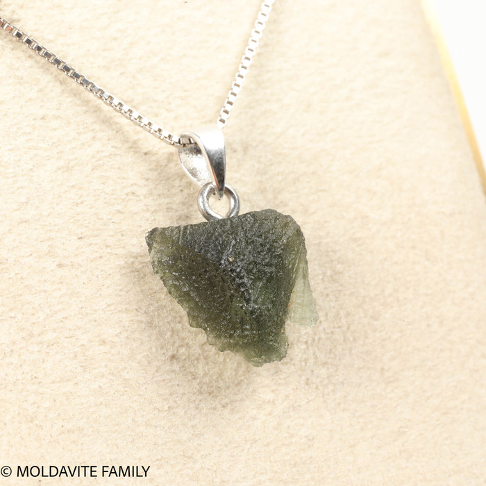RAW MOLDAVITE PENDANT - B Grade - Final Sale 1.64g (RPB095)