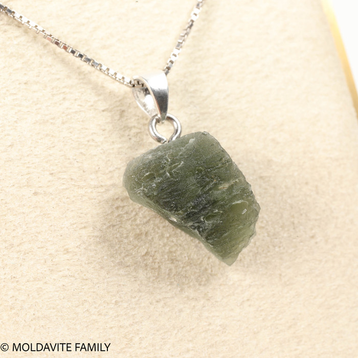 RAW MOLDAVITE PENDANT - B Grade - Final Sale 2.06g (RPB106)