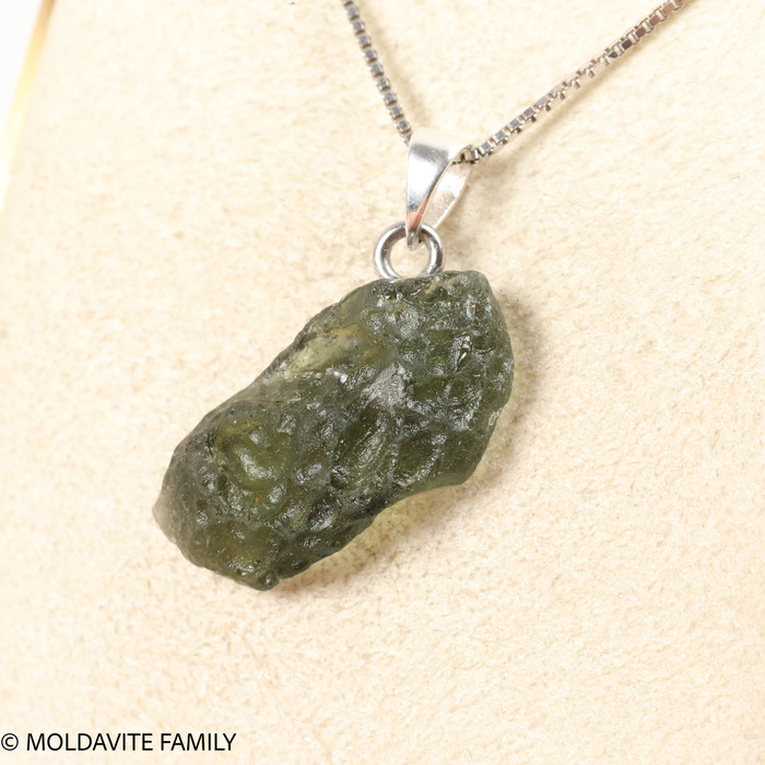 RAW MOLDAVITE PENDANT - B Grade - Final Sale 2.24g (RPB108)