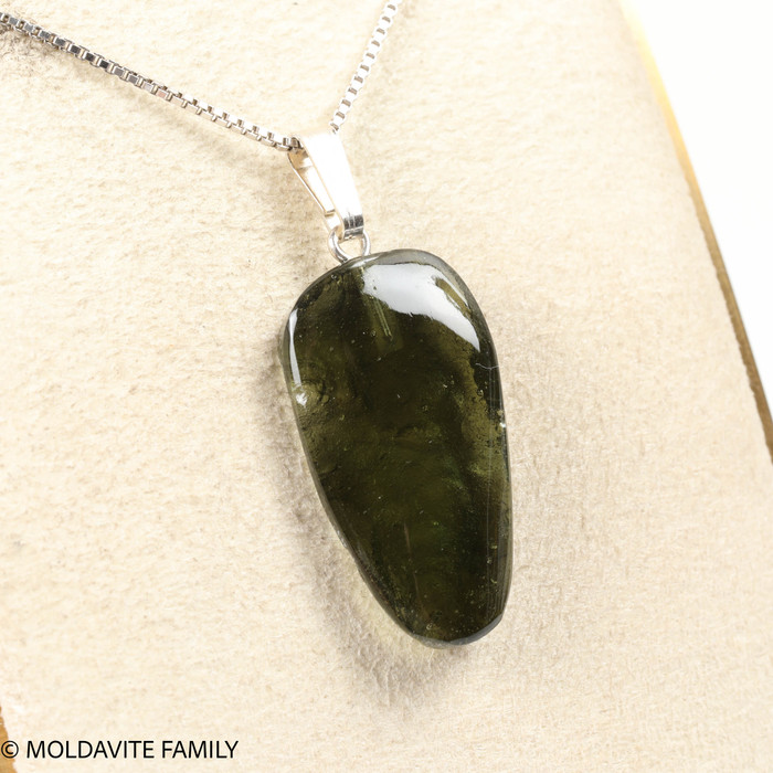 MOLDAVITE PENDANT - CABOCHON - 2.6g (MSP0236I015)