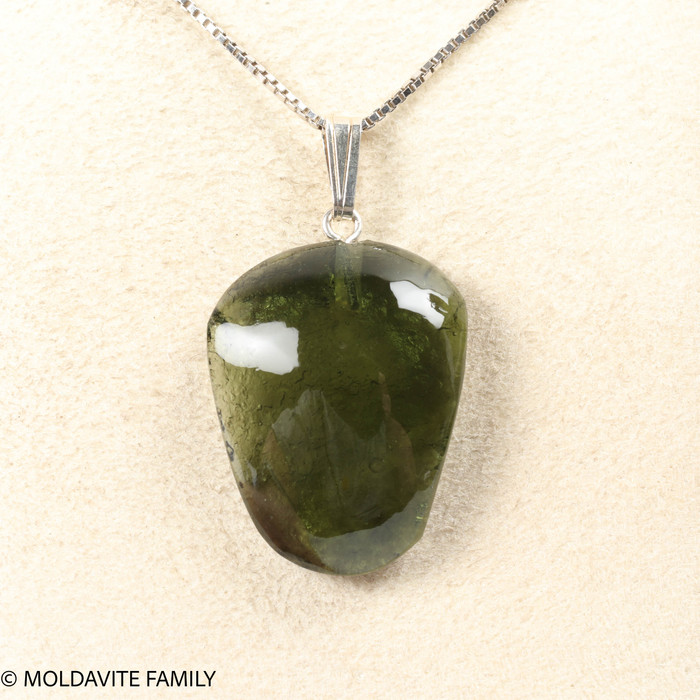 MOLDAVITE PENDANT - CABOCHON - 3.3g (MSP0236I016)