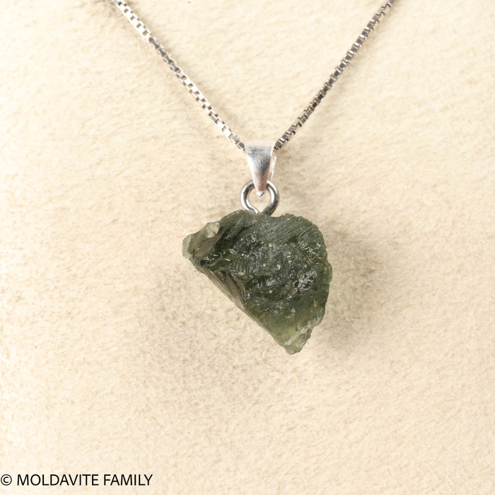 RAW MOLDAVITE PENDANT - B Grade - Final Sale 1.71g (RPB117)