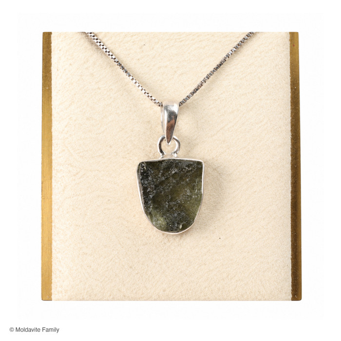 PENDANT WITH RAW MOLDAVITE 2.75g (MSP0155I151)