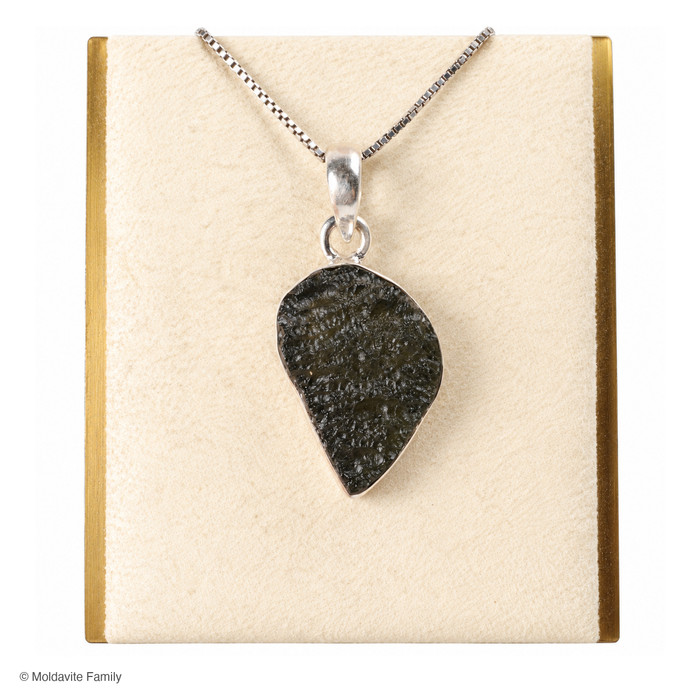 PENDANT WITH RAW MOLDAVITE 3.29g (MSP0155I152)
