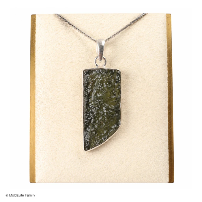 PENDANT WITH RAW MOLDAVITE 5.17g (MSP0155I154)