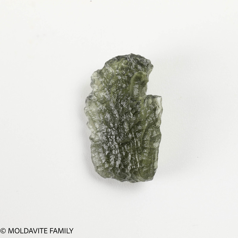 MOLDAVITE 1.24 GRAMS - MUSEUM - mini collection (MINIM195) MOLDAVITE 1.24 GRAMS - MUSEUM - mini collection (MINIM195)