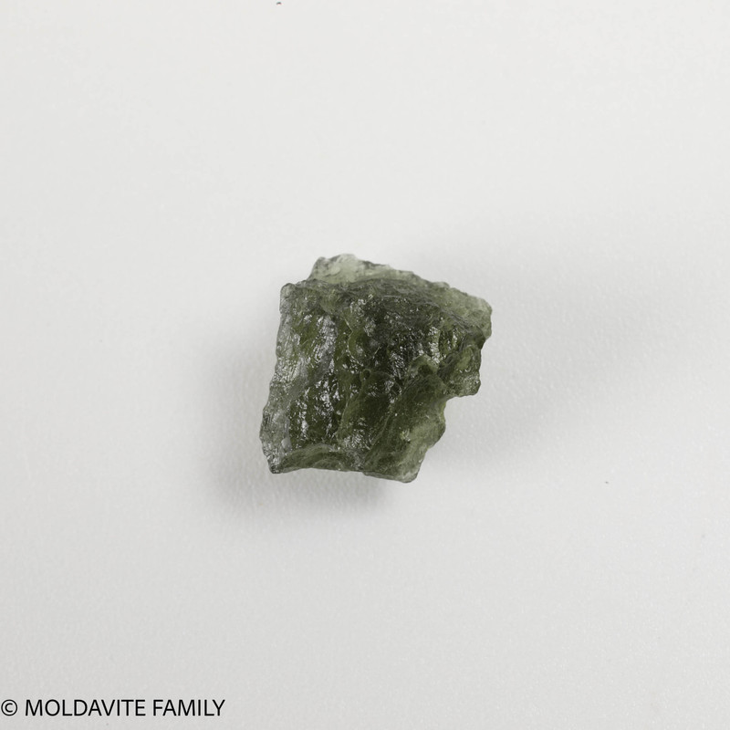 MOLDAVITE 0.42 GRAMS - MUSEUM - mini collection (MINIM218)