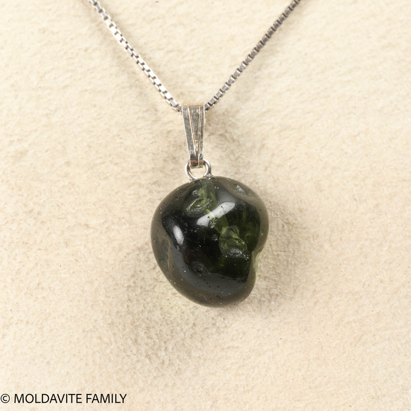 MOLDAVITE PENDANT - POLISHED - 2.34g (MSP0249I009)