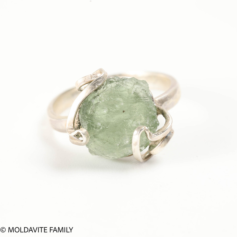 STERLING SILVER RING - RAW MOLDAVITE - SIZE 5 (MSR187I010)