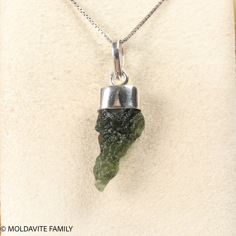 RAW MOLDAVITE PENDANT - STERLING SILVER - 2.89g (MSP0235I031)