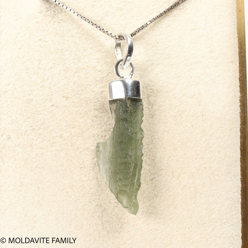 RAW MOLDAVITE PENDANT - STERLING SILVER - 2.06g (MSP0235I033)