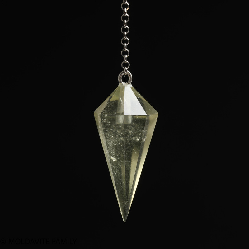 LIBYAN DESERT GLASS PENDULUM - 3.82 GRAMS (LPEN035)