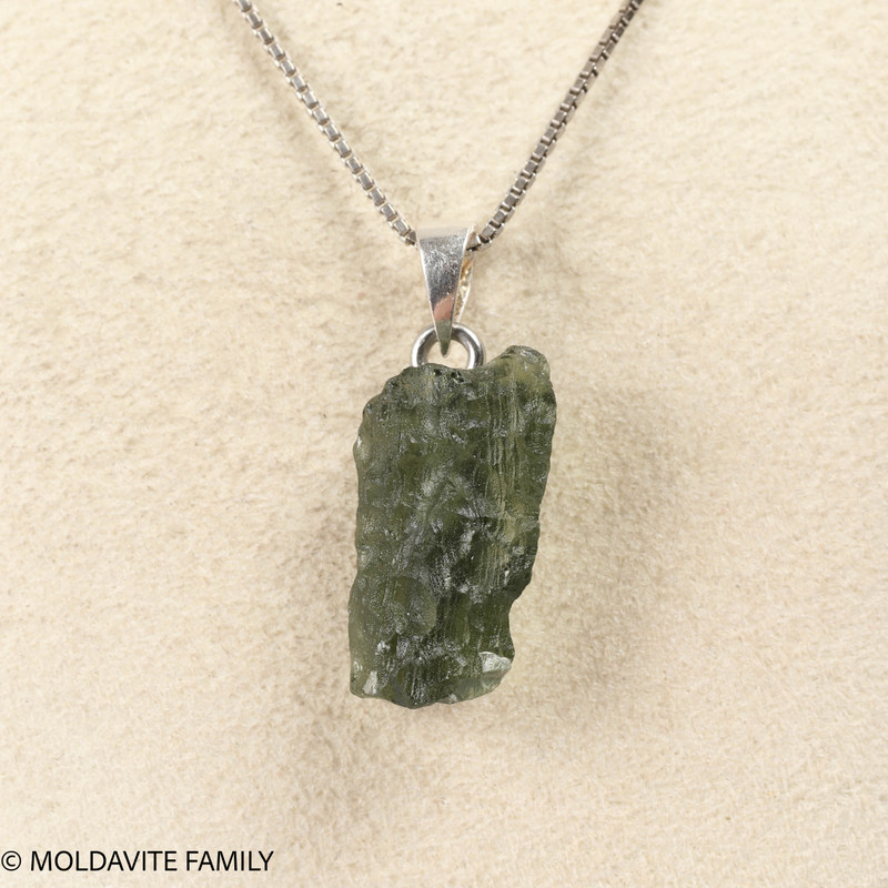 RAW MOLDAVITE PENDANT - B Grade - Final Sale 1.76g (RPB001)