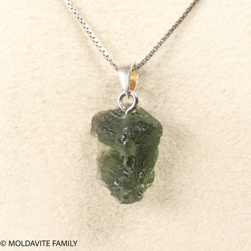 RAW MOLDAVITE PENDANT - B Grade - Final Sale 1.94g (RPB004)