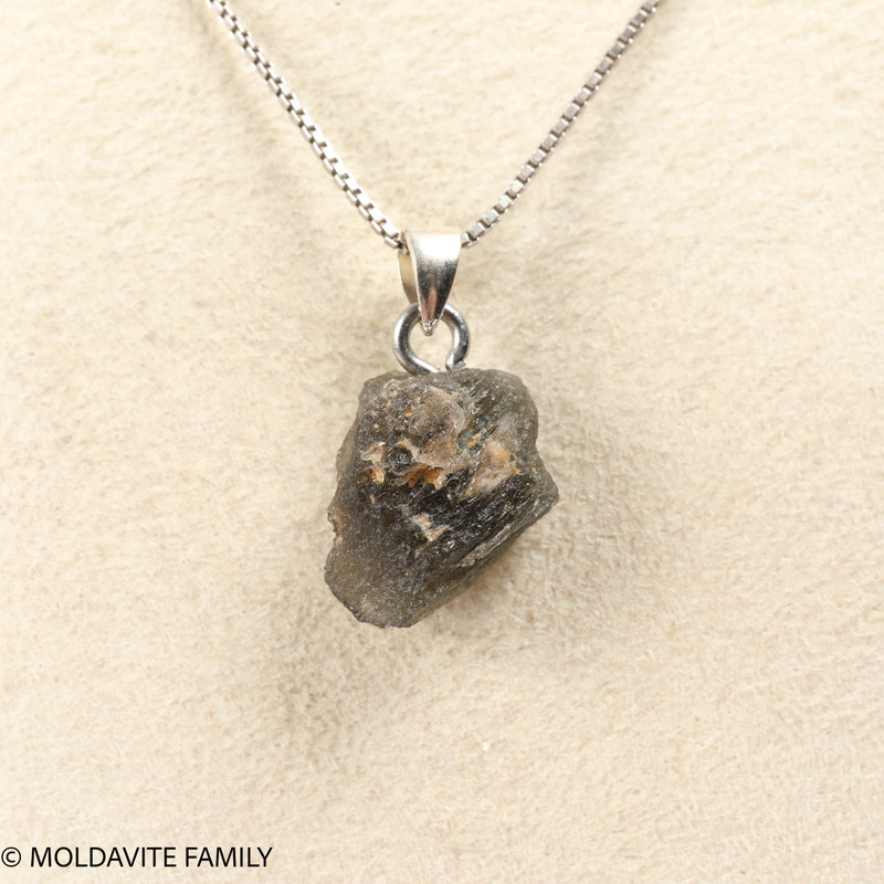 RAW MOLDAVITE PENDANT - B Grade - Final Sale 1.58g (RPB012)