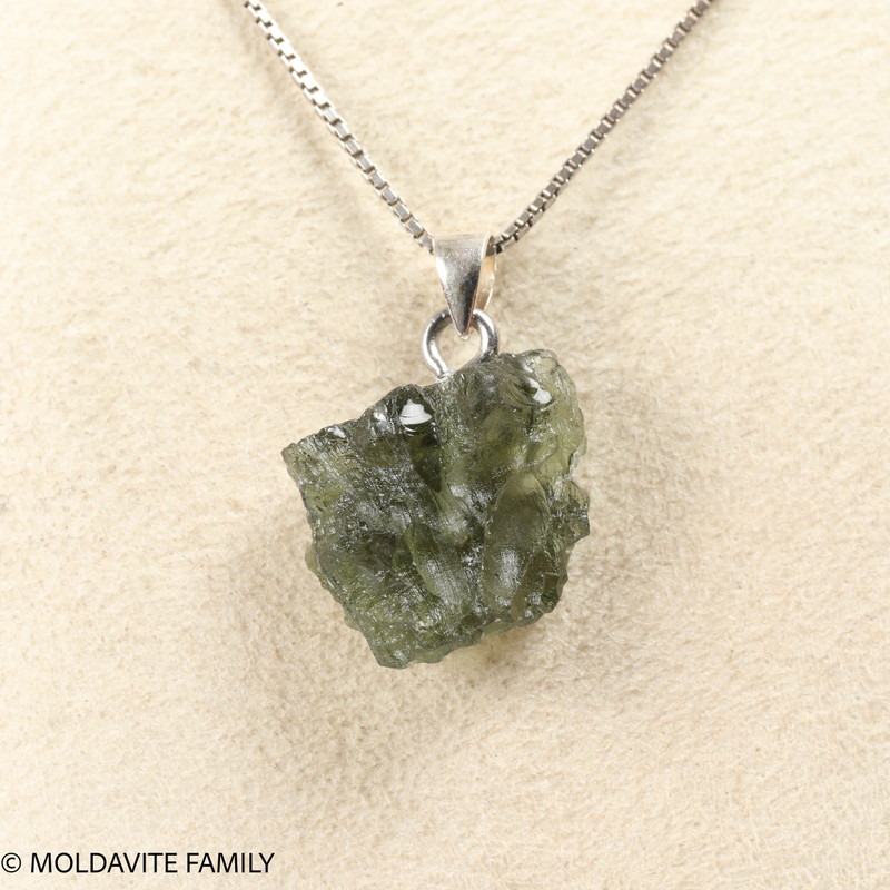 RAW MOLDAVITE PENDANT - B Grade - Final Sale 1.66g (RPB013)