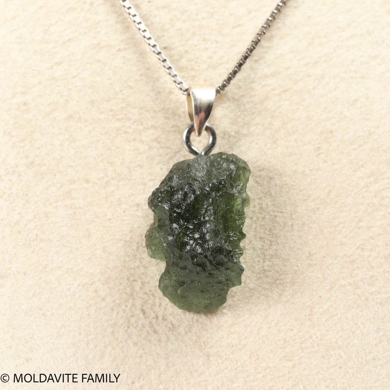 RAW MOLDAVITE PENDANT - B Grade - Final Sale 1.97g (RPB014)