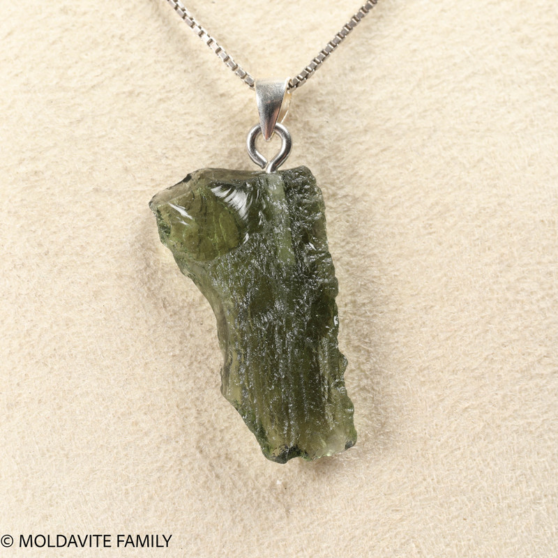 RAW MOLDAVITE PENDANT - B Grade - Final Sale 1.99g (RPB019)