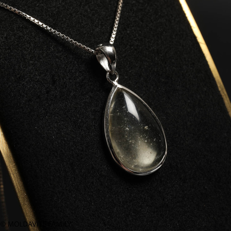 LIBYAN DESERT GLASS CABOCHON PENDANT - 3.39g (LDGP22005I007)