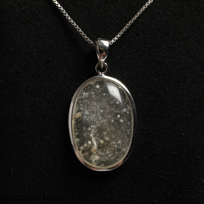 LIBYAN DESERT GLASS CABOCHON PENDANT - 4.3g (LDGP22005I020)