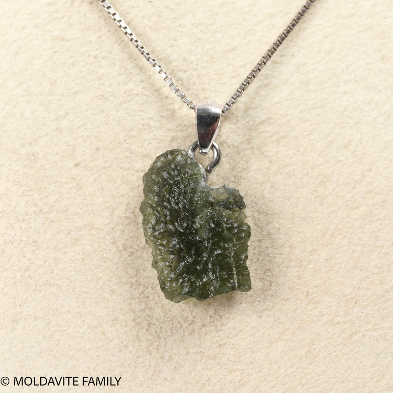 RAW MOLDAVITE PENDANT - B Grade - Final Sale 1.57g (RPB030)