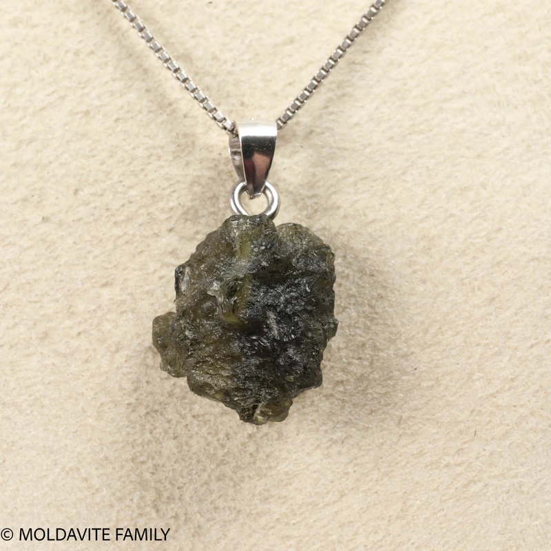 RAW MOLDAVITE PENDANT - B Grade - Final Sale 1.67g (RPB045)