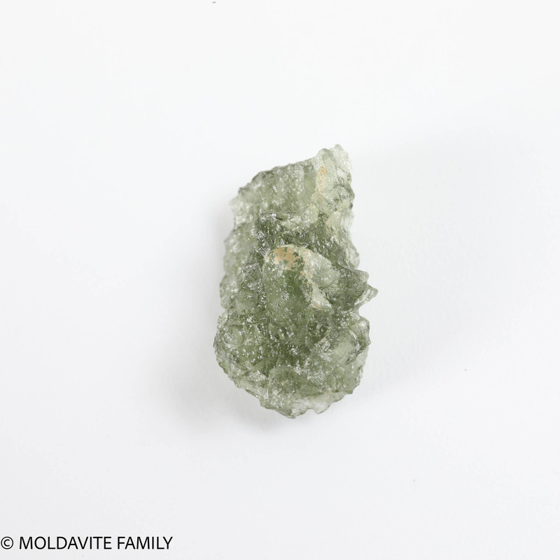 MOLDAVITE 0.73 GRAMS - MUSEUM - mini collection (MINIC173)