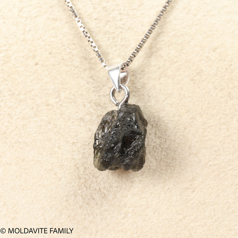 RAW MOLDAVITE PENDANT - B Grade - Final Sale 1.21g (RPB074)