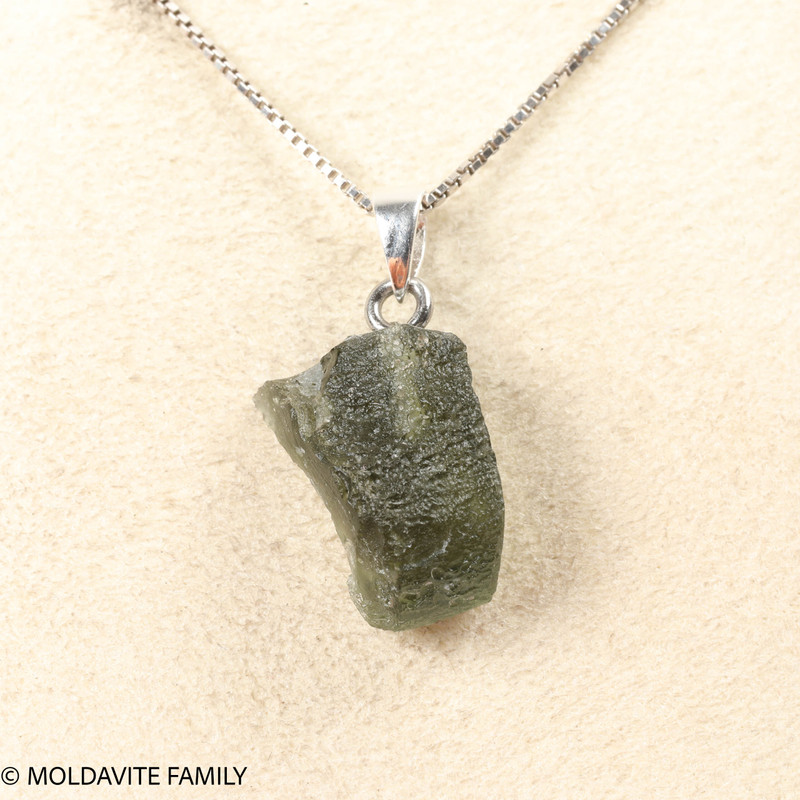RAW MOLDAVITE PENDANT - B Grade - Final Sale 2.03g (RPB105)
