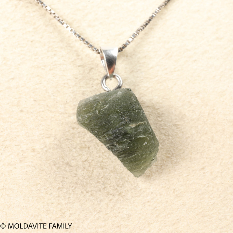 RAW MOLDAVITE PENDANT - B Grade - Final Sale 2.06g (RPB106)