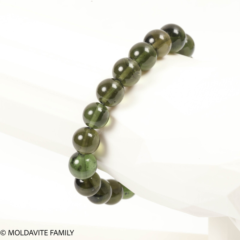 MOLDAVITE ROUND BEAD BRACELET - 10 mm (MBED029)