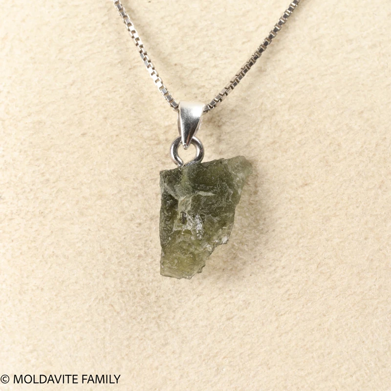 RAW MOLDAVITE PENDANT - B Grade - Final Sale 0.92g (RPB120)