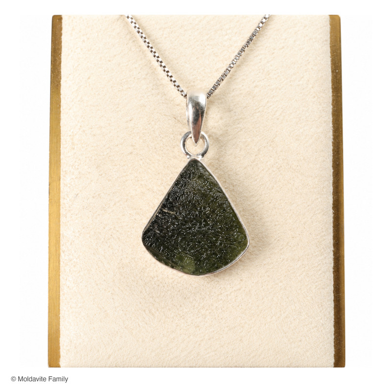 PENDANT WITH RAW MOLDAVITE 3.51g (MSP0155I158)