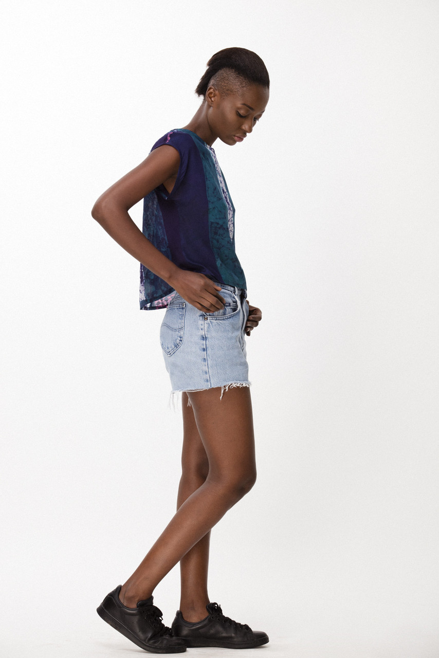 Maena Shell, Navy Rubics