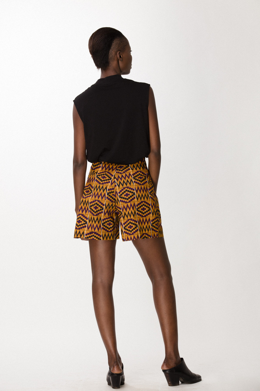 Lorem Shorts, Navrongo
