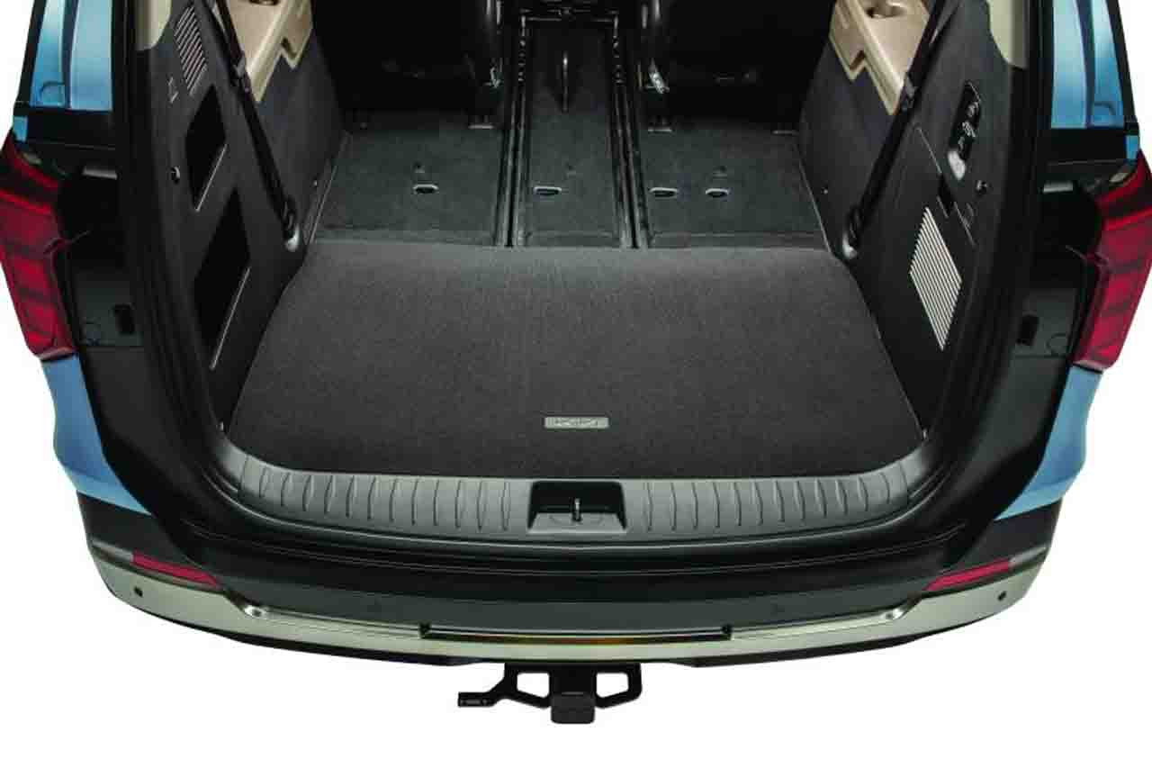 2025-2027 Kia Carnival Carpeted Cargo Mat