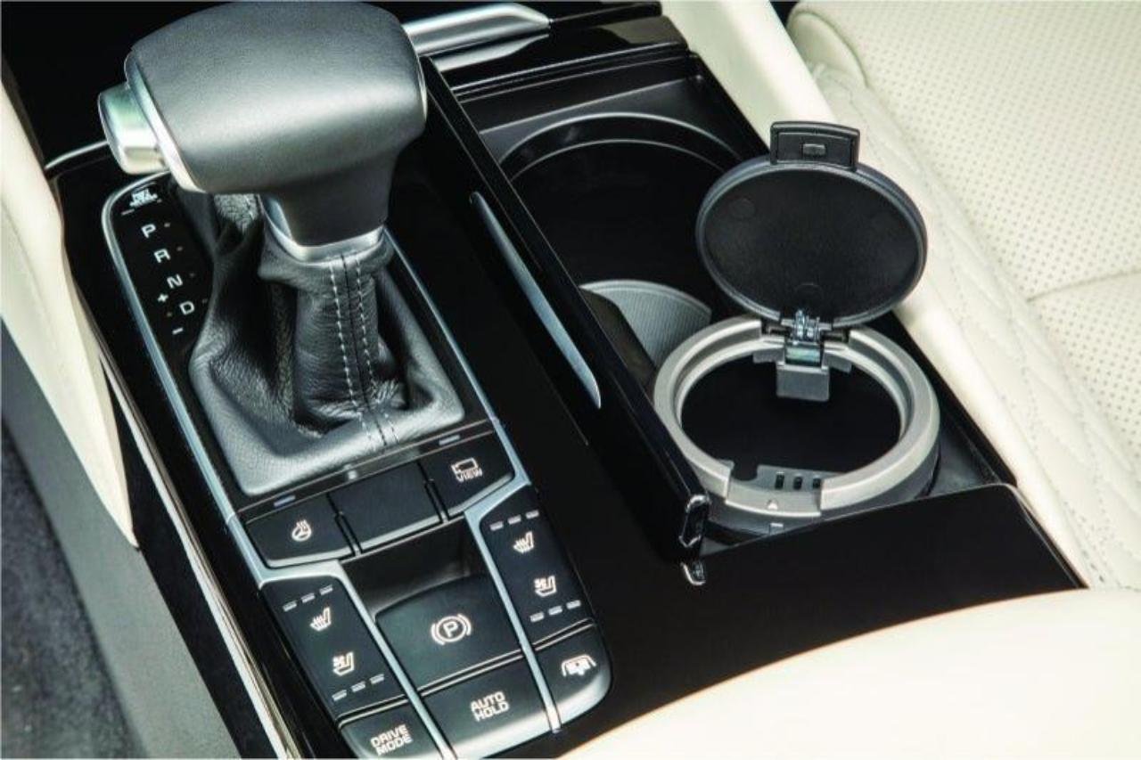 2027 Kia Seltos Coin Cup