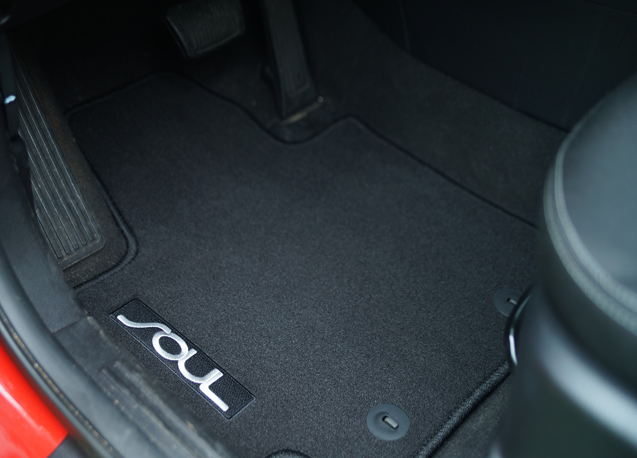 2014-2019 Kia Soul Carpet Floor Mats | Kia Stuff