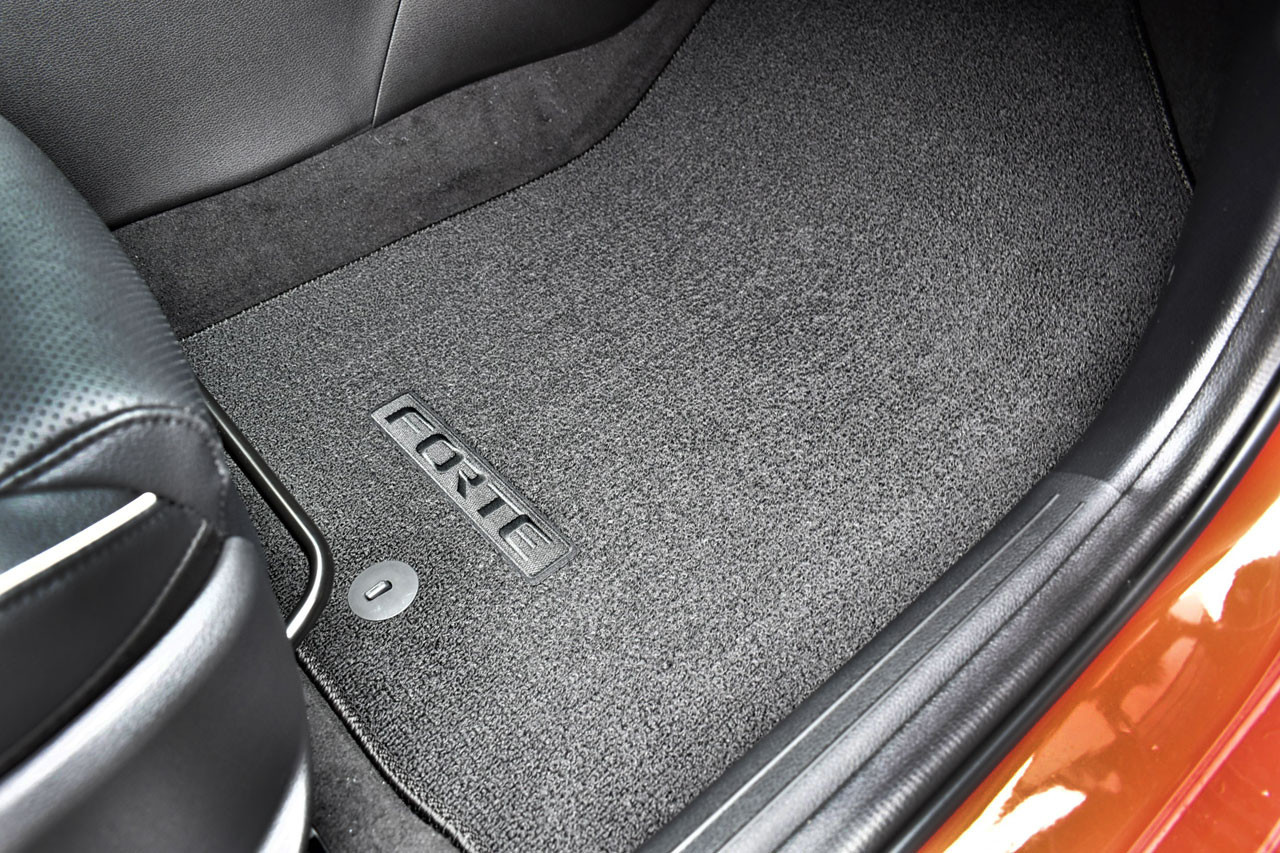 Kia forte gt floor shop mats