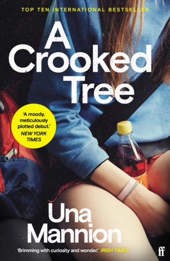 A Crooked Tree P/B / Una Mannion