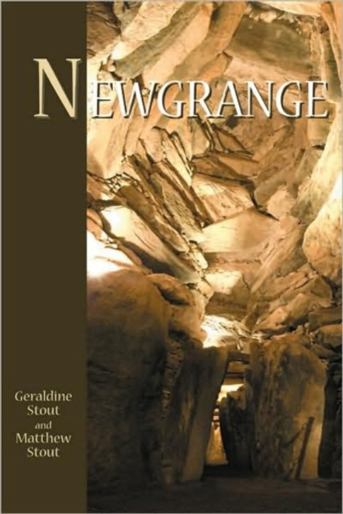 Newgrange / Geraldine Stout & Matthew Stout